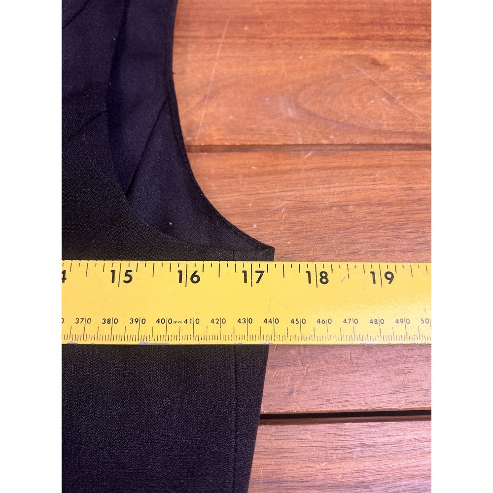 Tahari Arthur S. Levine Sleeveless Sheath Dress in Black SZ 8 Gold Hardware - Picture 5 of 7